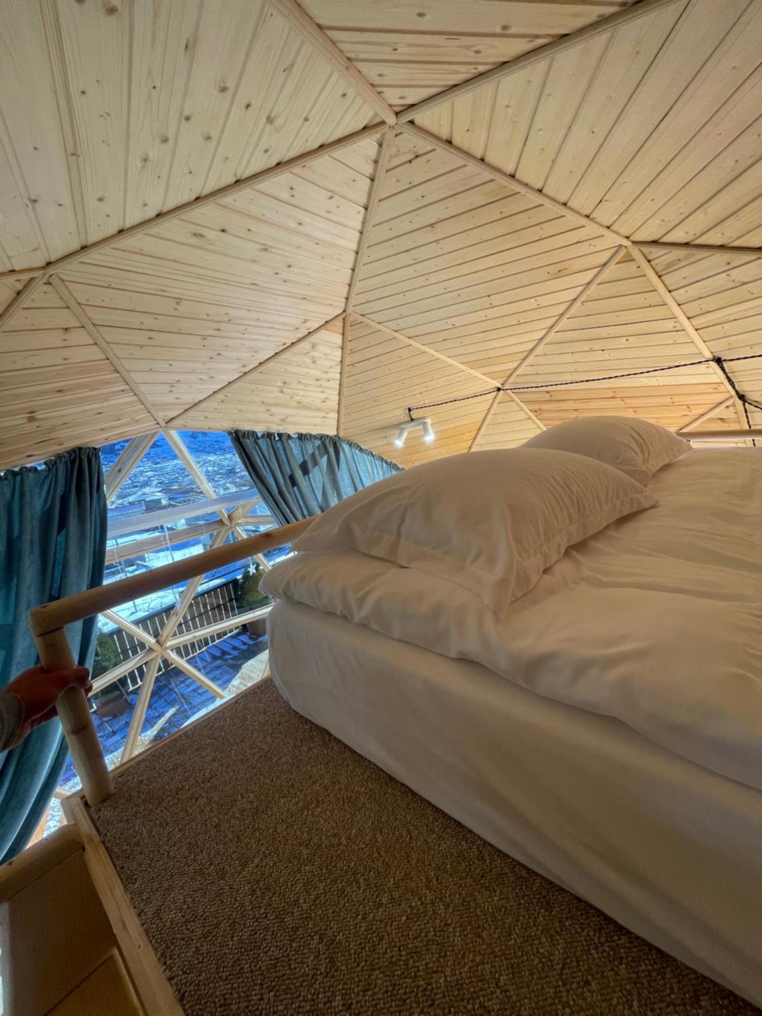 Gabua Glamping Villa Казбеги Екстериор снимка