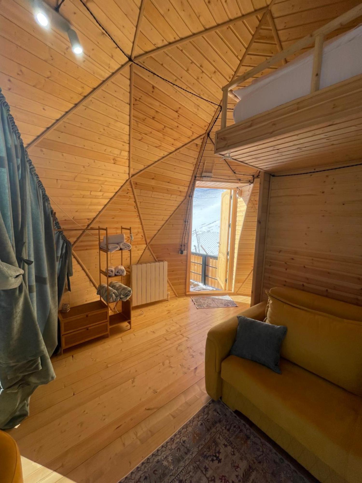 Gabua Glamping Villa Казбеги Екстериор снимка