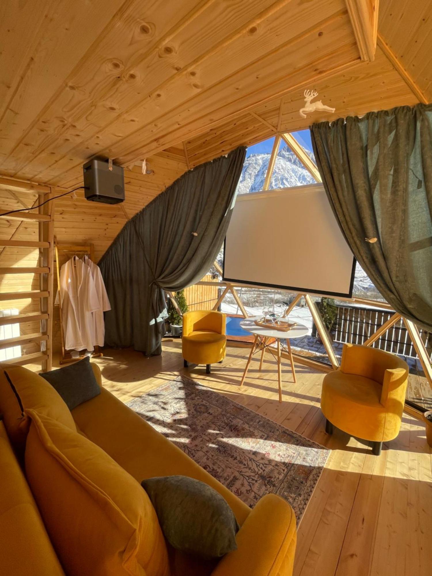 Gabua Glamping Villa Казбеги Екстериор снимка