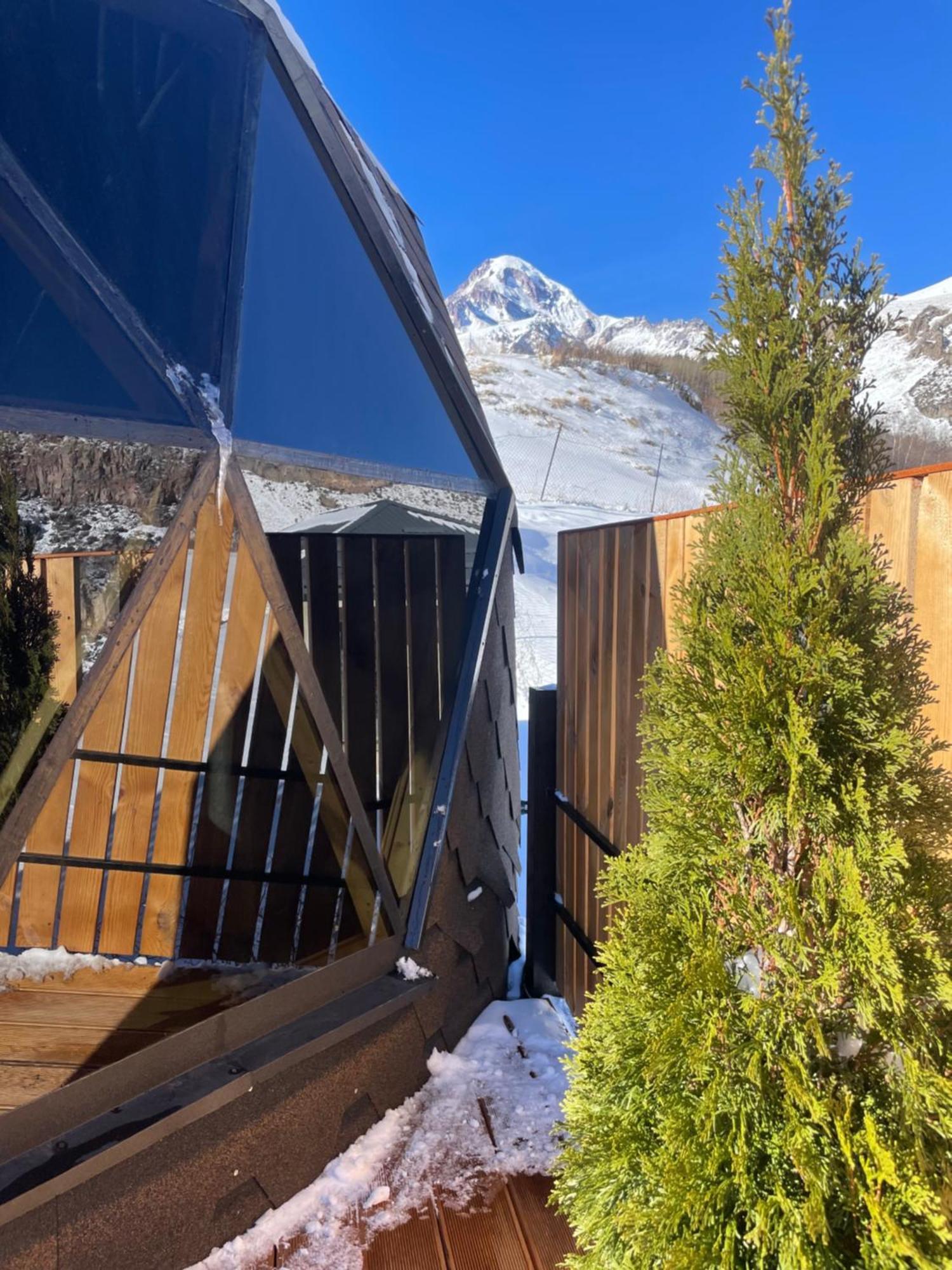Gabua Glamping Villa Казбеги Екстериор снимка