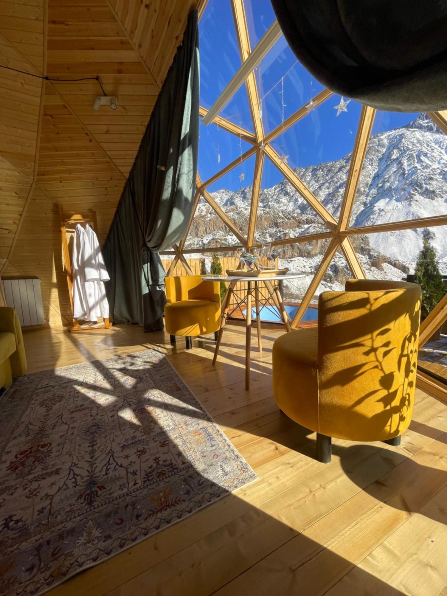 Gabua Glamping Villa Казбеги Екстериор снимка